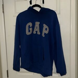 Men’s Gap Sweatshirt